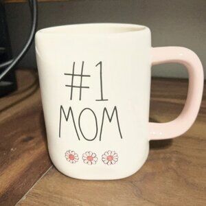 Rae Dunn #1 Mom with Pink Daisies Mug